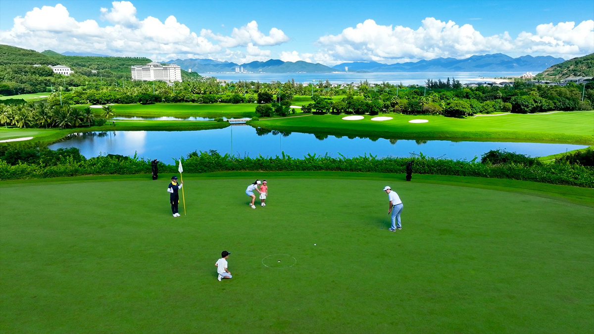 Quảng bá du lịch golf trong chương trình “Việt Nam: Đi để yêu!”