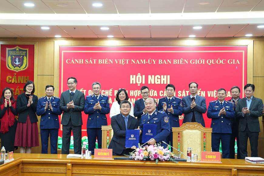 Cảnh sát biển Việt Nam và Ủy ban Biên giới quốc gia ký kết quy chế phối hợp
