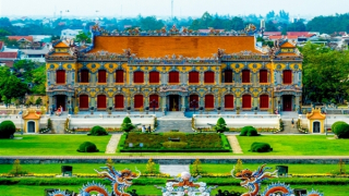Hai ngôi điện độc đáo bậc nhất xứ Huế mở cửa đón khách tham quan dịp Tết