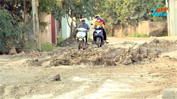 “Xe công trình phá nát đường nông thôn” được đưa ra chất vấn