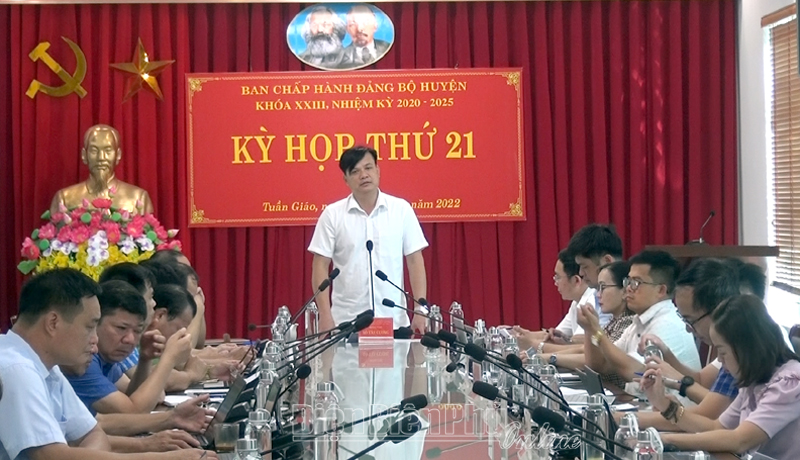 Ban Chấp hành Đảng bộ huyện Tuần Giáo họp kỳ thứ 21