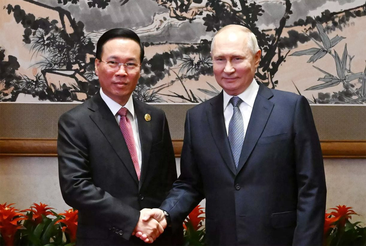 Chủ tịch nước Võ Văn Thưởng gặp Tổng thống Liên bang Nga Vladimir Putin