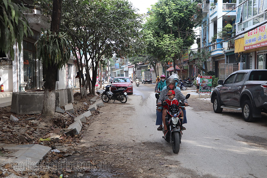 Cần đảm bảo môi trường trong thi công dự án nâng cấp, sửa chữa đường Nguyễn Chí Thanh