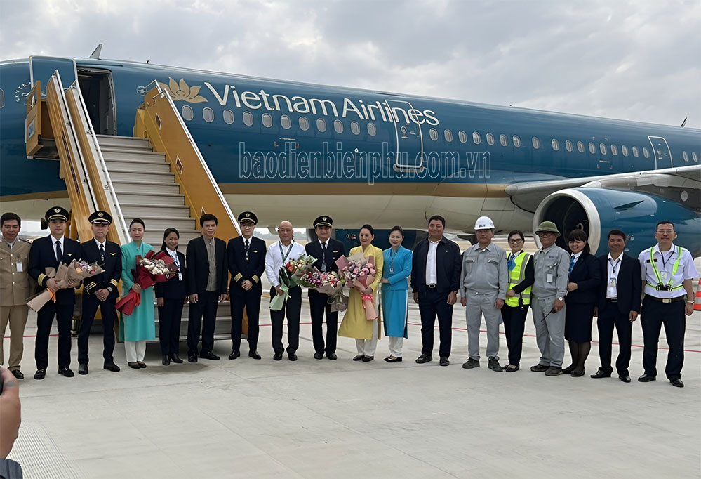 Sân bay Điện Biên lần đầu đón máy bay cỡ lớn