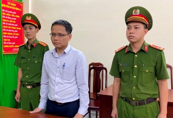 Khởi tố, bắt tạm giam 6 cán bộ Cục Đăng kiểm Việt Nam