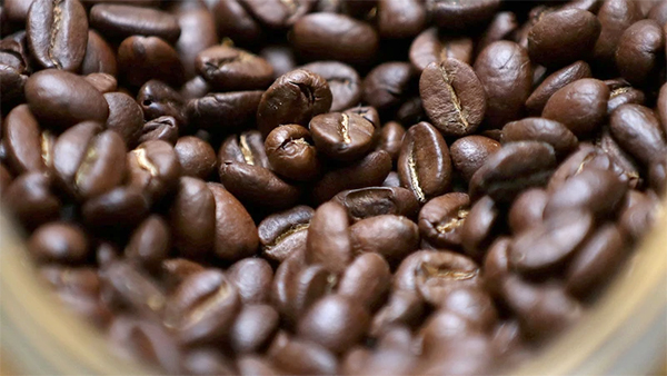 Cánh cửa rộng mở cho xuất khẩu cà-phê năm 2024 chinh phục đỉnh cao mới
