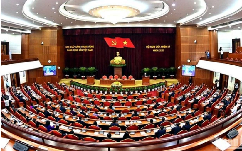 Ban Chấp hành Trung ương Đảng đồng ý để đồng chí Võ Văn Thưởng thôi giữ các chức vụ được phân công