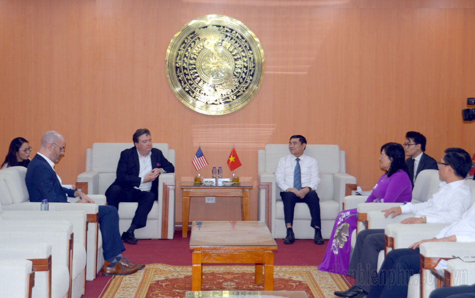 Bí thư Tỉnh ủy Trần Quốc Cường tiếp xã giao Đại sứ đặc mệnh toàn quyền Hoa Kỳ tại Việt Nam