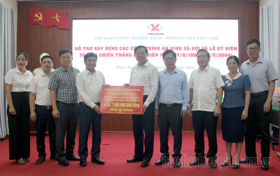 Tiếp nhận 7 tỷ đồng hỗ trợ từ Tập đoàn Công nghiệp Than - Khoáng sản Việt Nam
